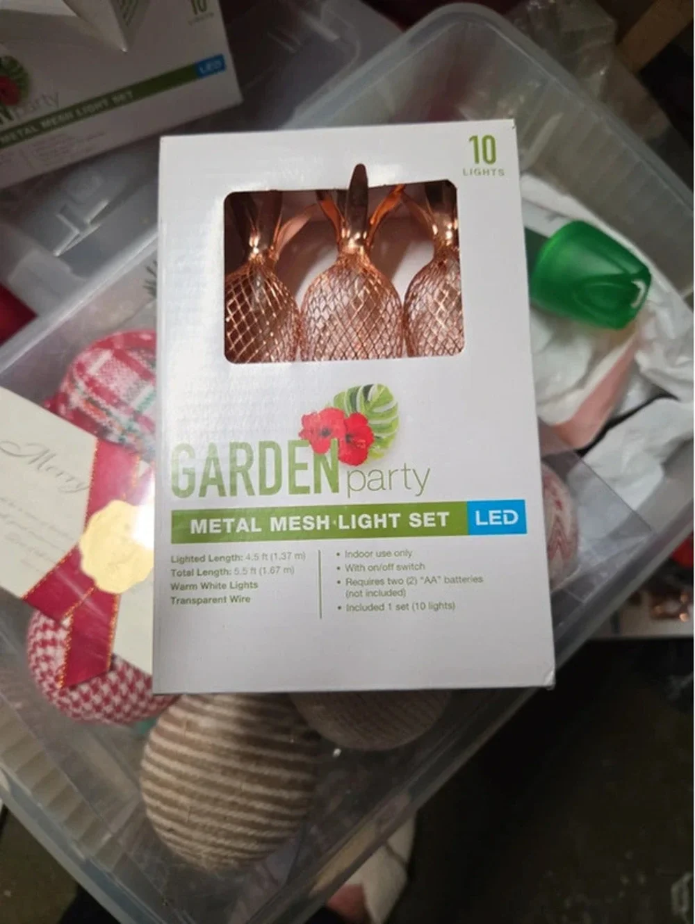Garden party metal mesh pineapple light set l e d